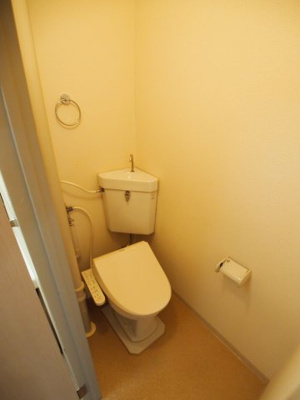 【トイレ】 | エルセレーノ志紀 | ゆったりとした空間のトイレです