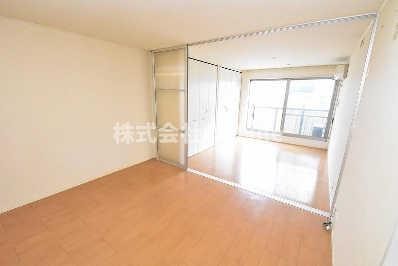 ハイムイシダの洋室
