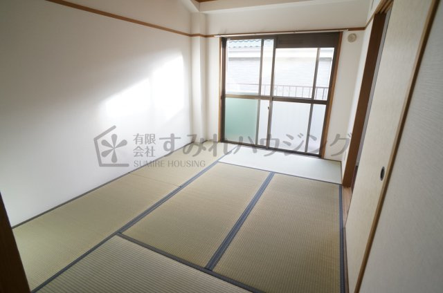 三笠グリーンハイツの和室