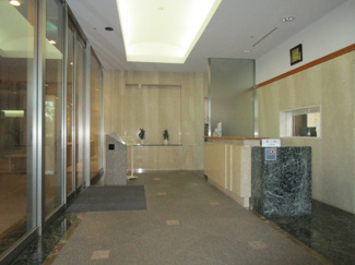 【エントランス】