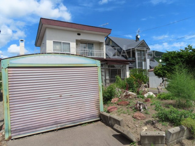 【前面道路含む現地写真】 | 紋別郡遠軽町中古住宅