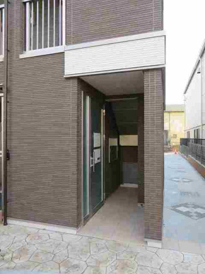 【エントランス】 | ファミーユ・アン