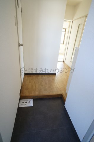 FFハイツの玄関