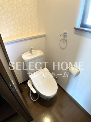 【トイレ】 | Ｃｌａｉｒ　Ｒｉｖａ　Ａ | 落ち着いた色調のトイレです