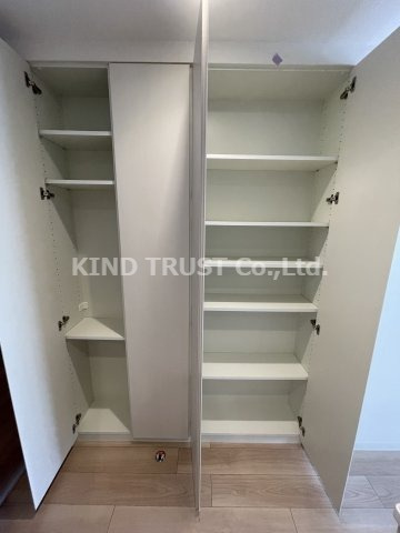 BPRレジデンス新梅田の収納|便利な収納スペースです