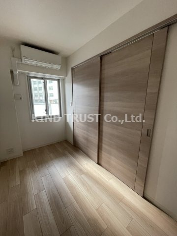 BPRレジデンス新梅田の洋室|個人の部屋や寝室として使える洋室です