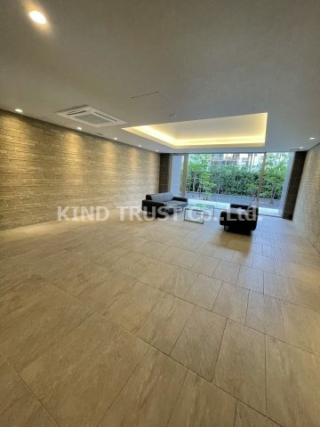 BPRレジデンス新梅田のエントランス|建物の内部です