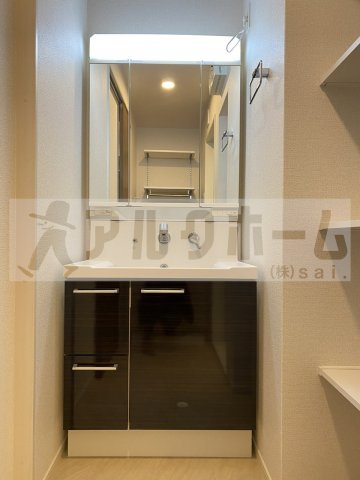 アンジュニシオの独立洗面台