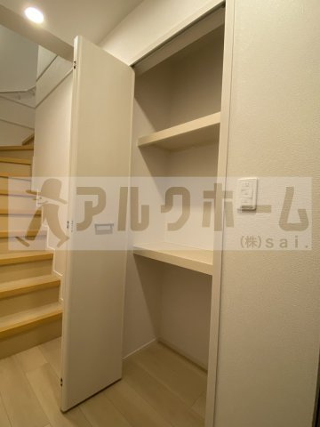 アンジュニシオの玄関