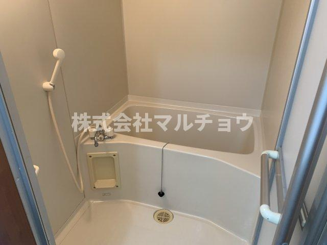 ハイツＮＲの浴室