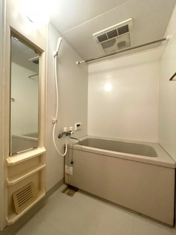 【浴室】 | レジェンド | 102の写真（間取同タイプ：イメージ）