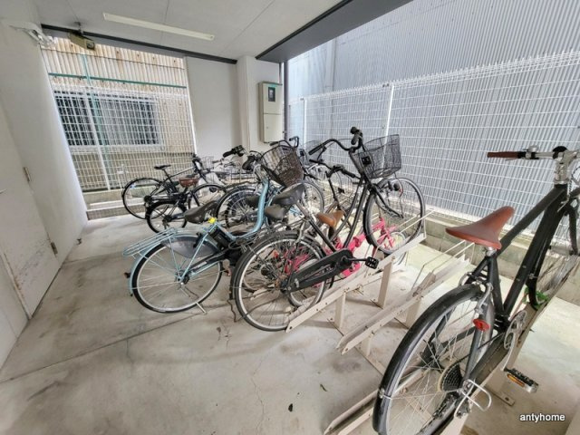 セイワパレス新梅田　仲介手数料無料の駐車場