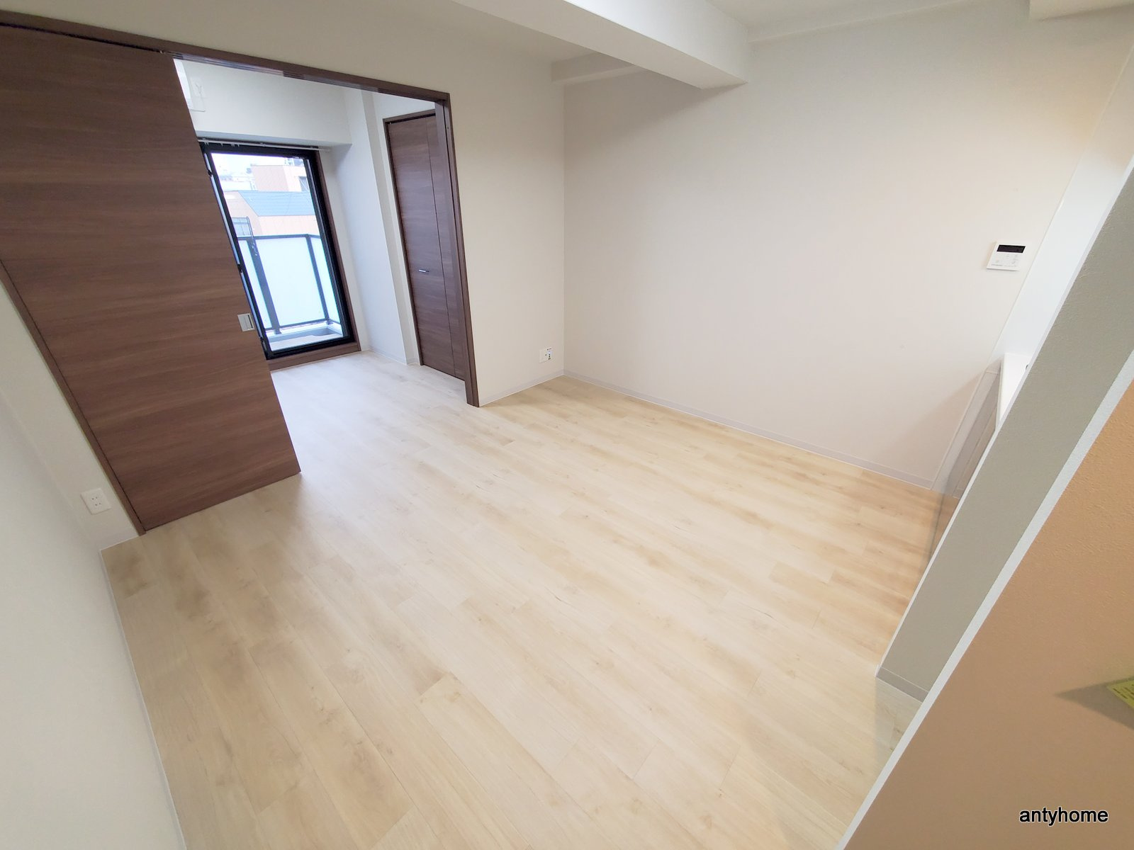 メインステージ大阪NorthGateⅡ　仲介手数料無料の居間・リビング