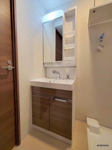 メインステージ大阪NorthGateⅡ　仲介手数料無料の洗面所