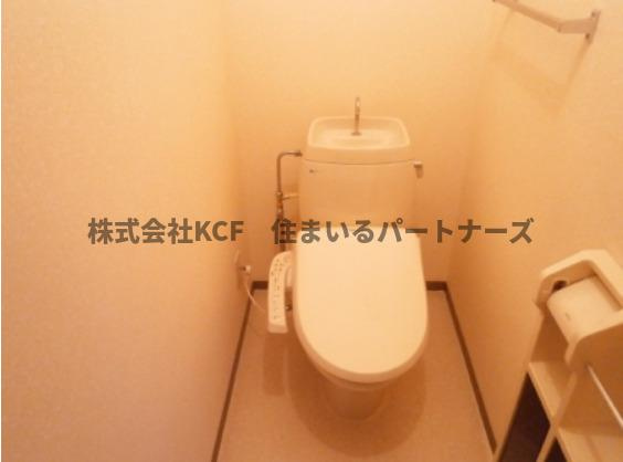 レ・ファミール・ド・ジョイ60のトイレ|清潔感のあるトイレです