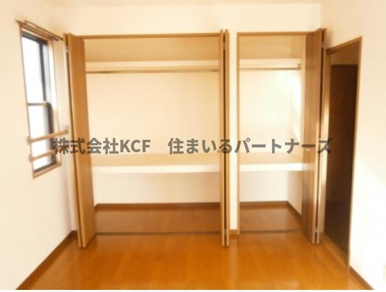 レ・ファミール・ド・ジョイ60の収納|小物を収納するのに便利です