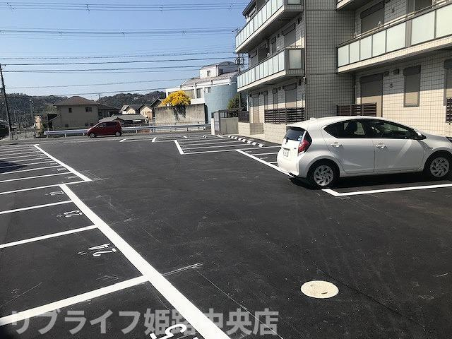 シエスタ別館Southの駐車場
