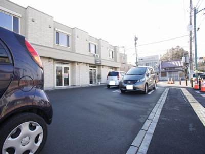 【駐車場】 | 天神ビル | 駐車場1台付きです♪