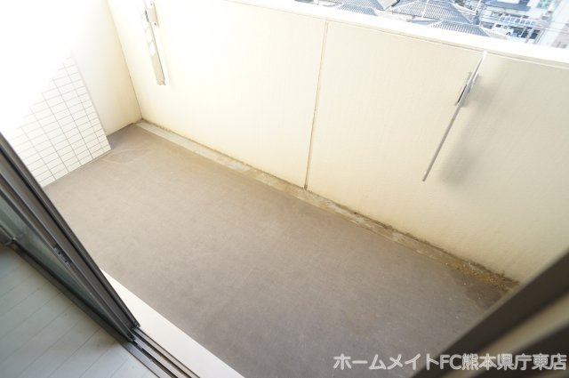 クィーンズくまなんのバルコニー