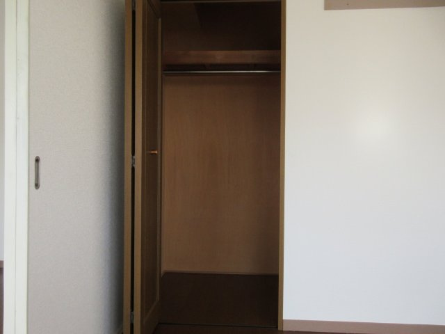 西岡ビルの収納