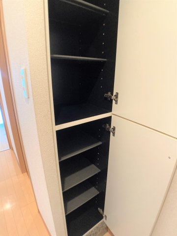 第１０タツミビル西館の収納