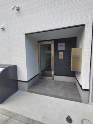 【エントランス】 | パロス瓢箪山ラドスール