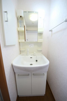 【独立洗面台】 | グリーンヒルズ　　　 | 独立洗面台です/同型タイプの別のお部屋のお写真です