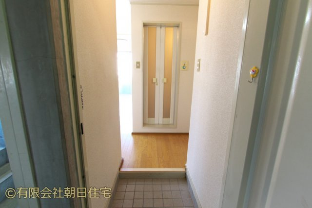 SELECTなうの玄関