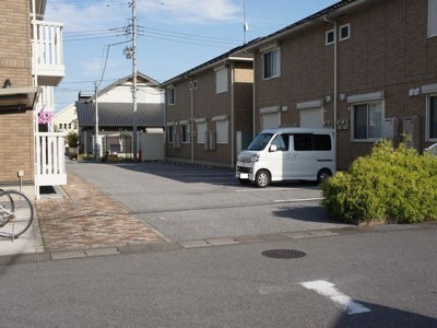 【駐車場】 | ライネスハイムC | 駐車場2台可能です♪