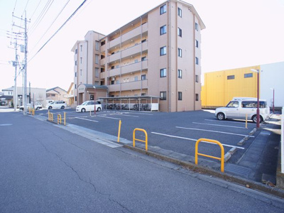 【駐車場】 | グリーンヒルズ | 駐車場1台込み！