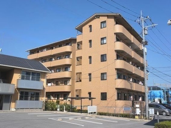 【外観】 | グリーンヒルズ | 5階建てマンションです♪