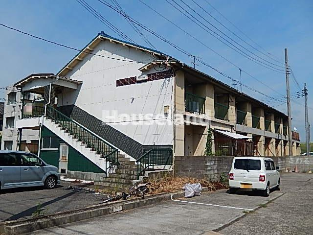 六十谷マンションの外観