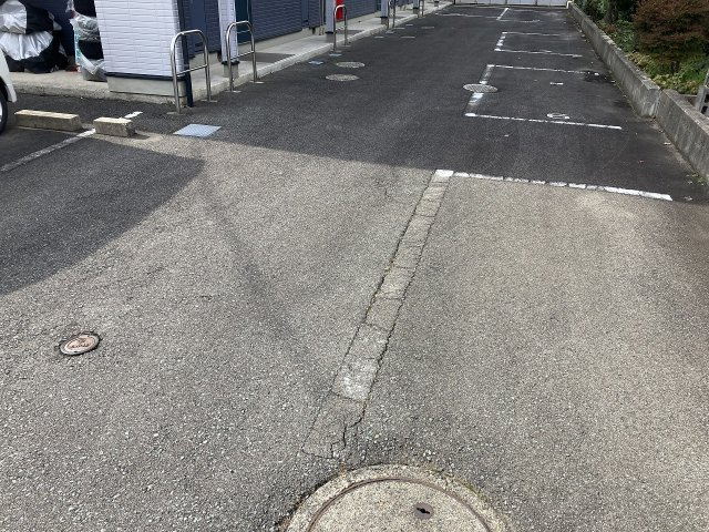 ラムセスAユニの駐車場