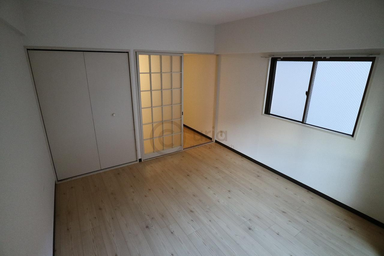 ドウェル本山の居間・リビング