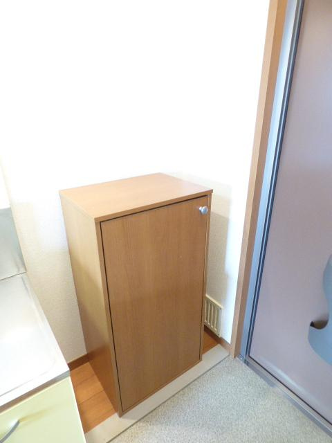アークフラットの玄関