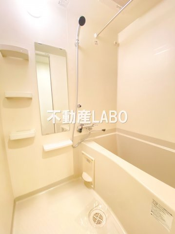 ファステート大阪ドームシティの浴室