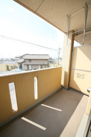 メゾンまえはたⅢのバルコニー