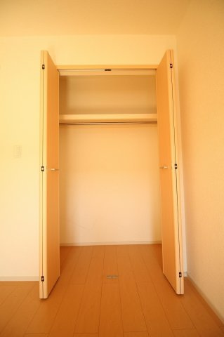 エレガンス　Ｂの収納|こまごまとしたものを収納できそうですね