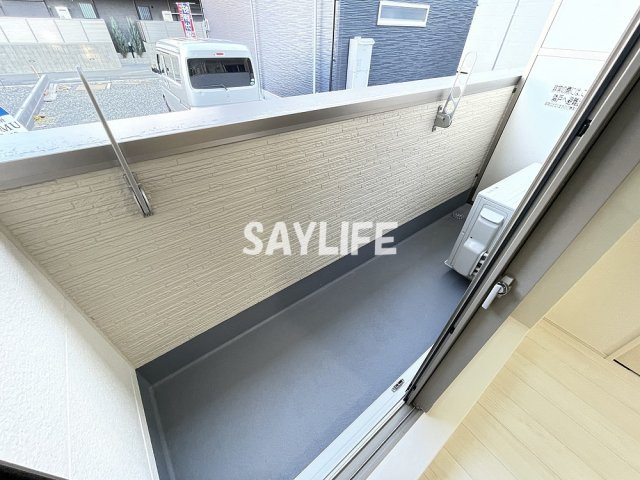 フジパレス森河内東Ⅰ番館のバルコニー