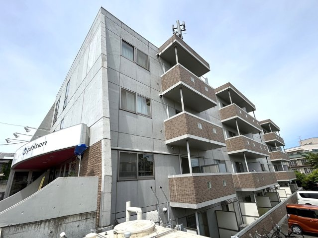 メイプルコート館坂