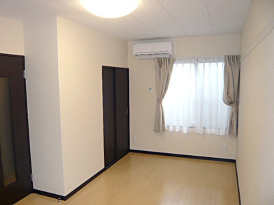 【居間・リビング】 | レオネクスト川原 