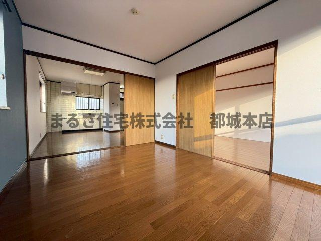 コーポアンジェラスの居間・リビング