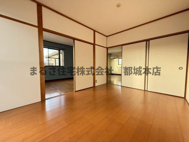 コーポアンジェラスの洋室