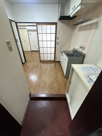 サンライズ赤羽の玄関