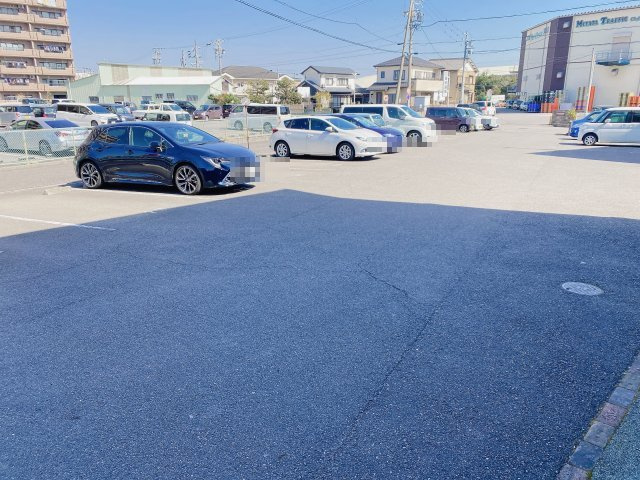 セジュール和幸Aの駐車場