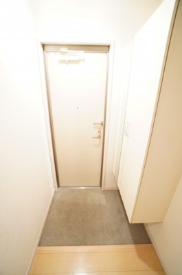 【玄関】 | コーポスカイF | ※同物件・反転タイプの写真です。