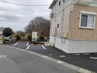 【駐車場】 | サンハイツ