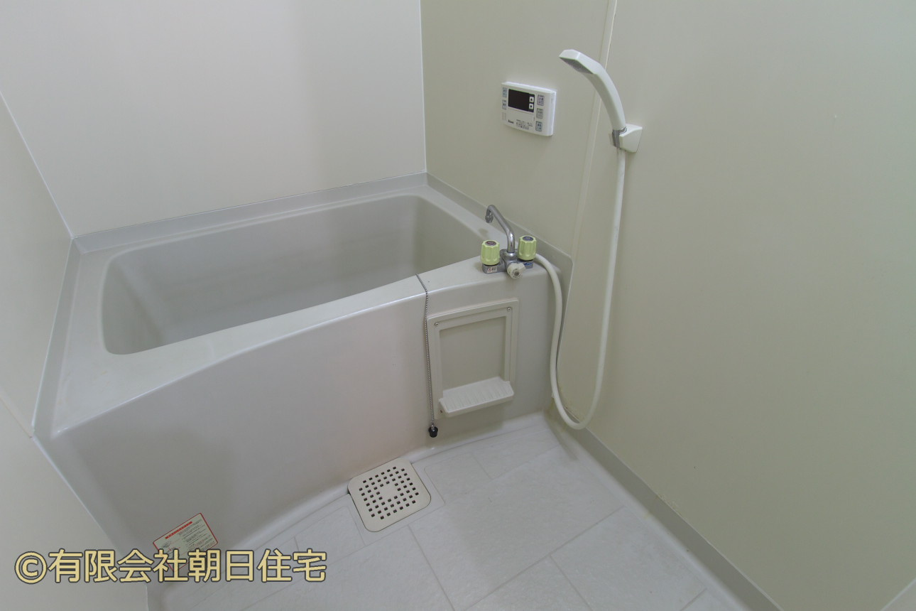 グレイスD弐番館の浴室