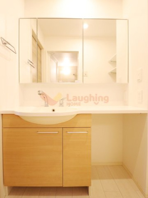 【洗面所】 | シュトラール