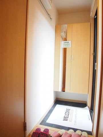 アルペジオの玄関|ゆったりとした玄関です※反転タイプになります。